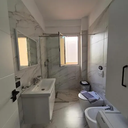 公寓 Albert Apartment Vlorë