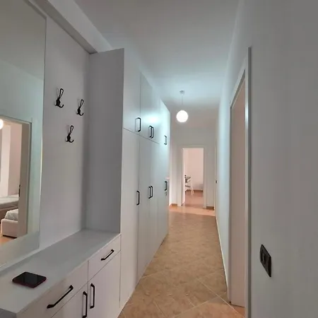 Appartement Albert Apartment