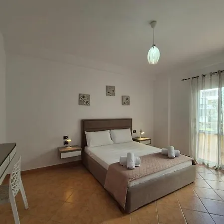 Albert Apartment * Vlorë